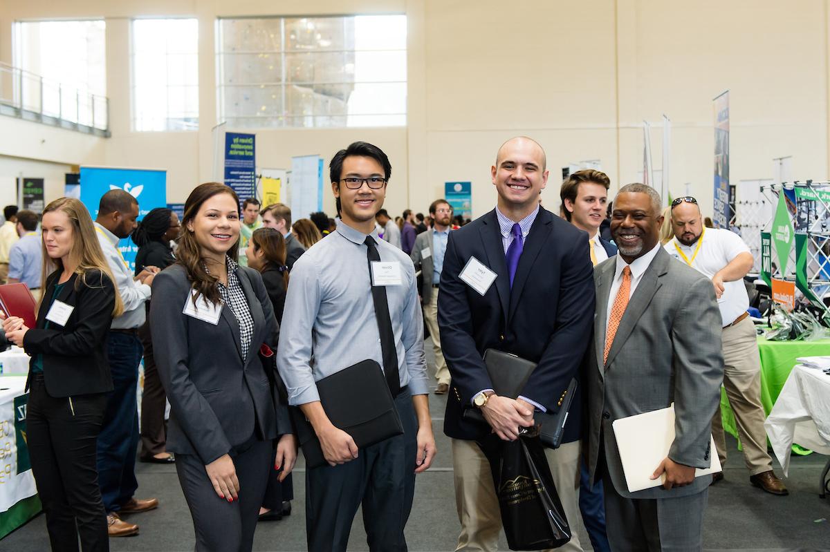 all majors fair attendees